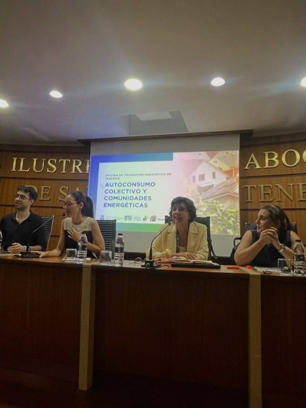 La OTE de Tenerife participa en una sesión sobre comunidades energéticas en el Colegio de Abogados