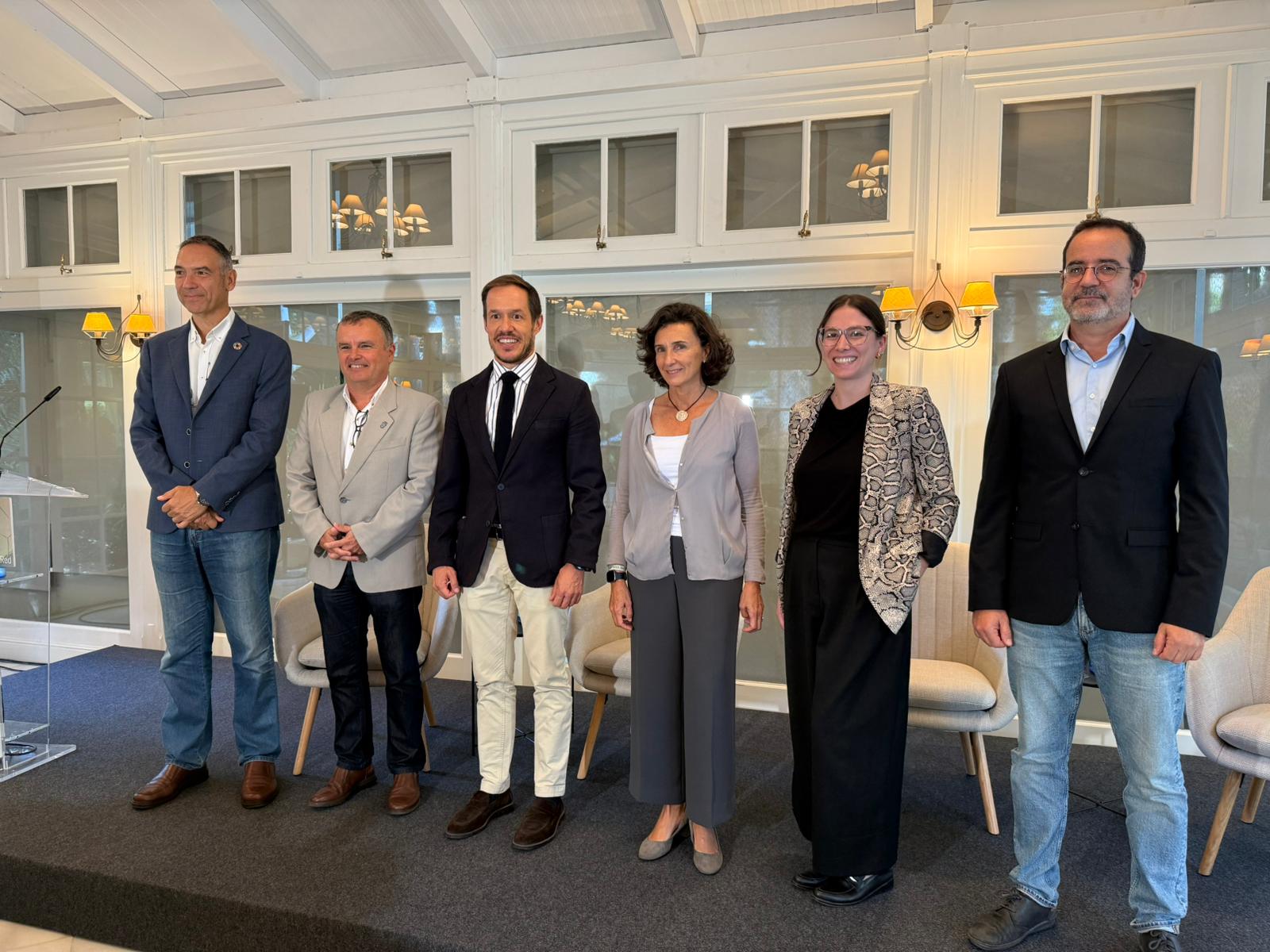 La OTE asiste a la presentación del informe 2025 sobre percepciones de la transición ecológica en Canarias