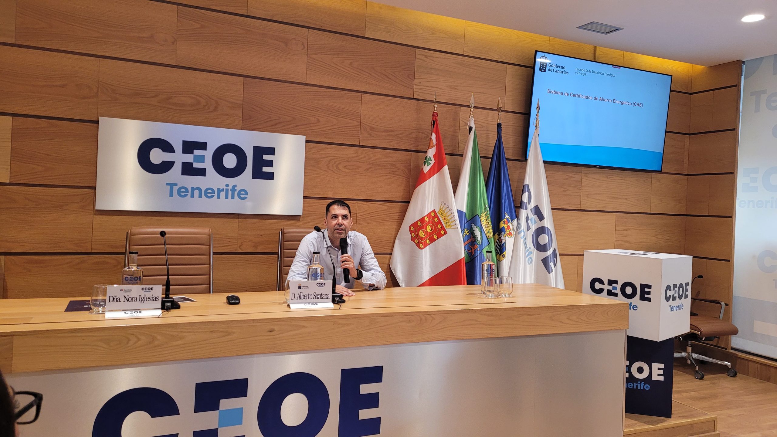 jornada empresarial sobre el Sistema CAE