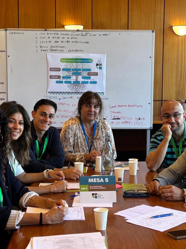 mesas de trabajo del Plan Formativo Verde de Canarias