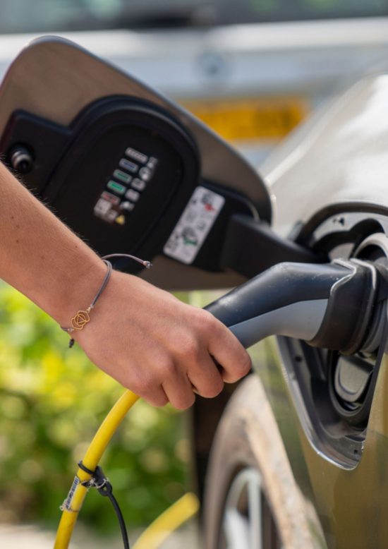 El MITECO abre la consulta pública previa de un nuevo programa de ayudas a la recarga eléctrica en carreteras dotado con 150 millones